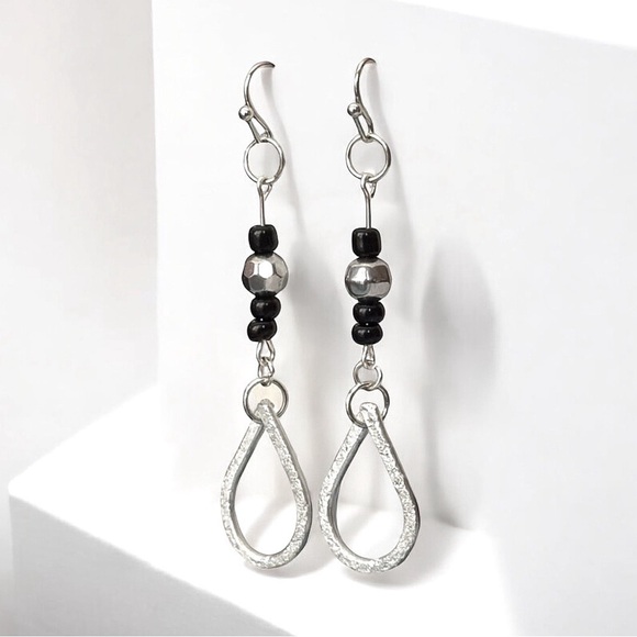 5 For $25💫Biker Beaded Aluminum Teardrop Dangles Earrings - Picture 3 of 4